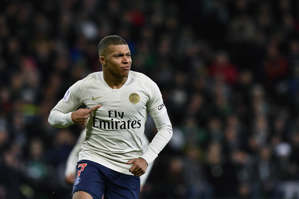 瓜帅：以我的执教成就上赛季完全可以甩锅俱乐部，但我一次都没有